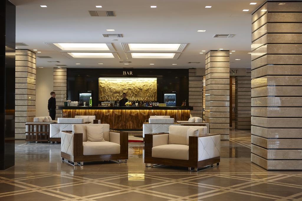 Portes Beach Hotel ネア・ポティダイア エクステリア 写真