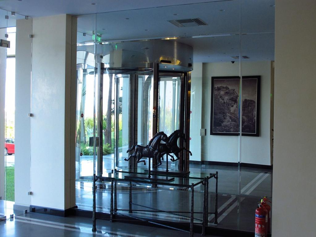Portes Beach Hotel ネア・ポティダイア エクステリア 写真
